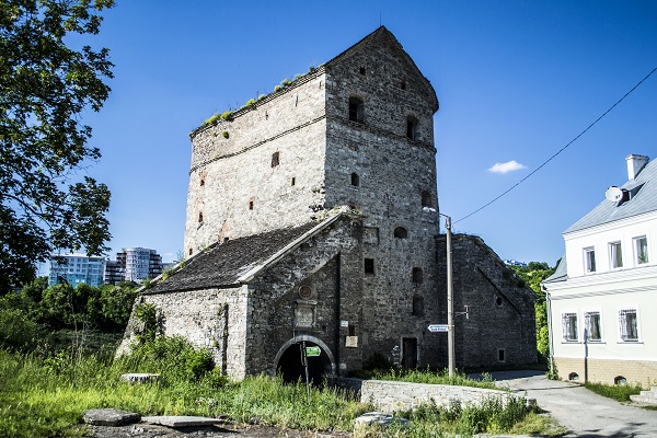 Башня Стефана Батория (Кушнирская), Каменец-Подольский