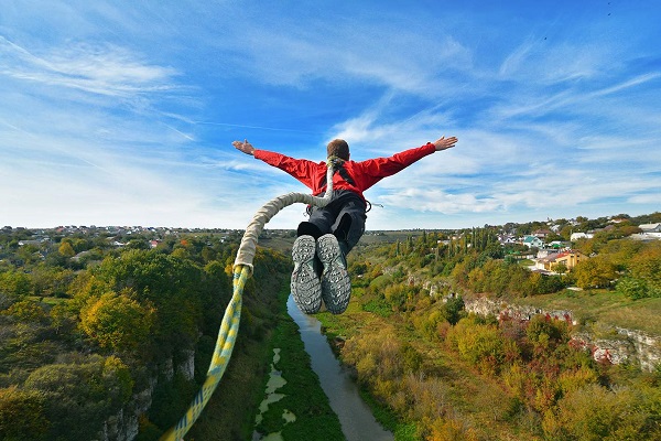 Прыжки с моста в Каменец-Подольском
