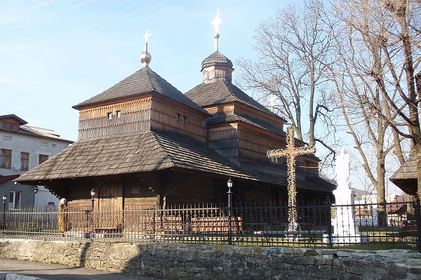 Церковь Св. Пантелеймона (Параскевы), Сколе