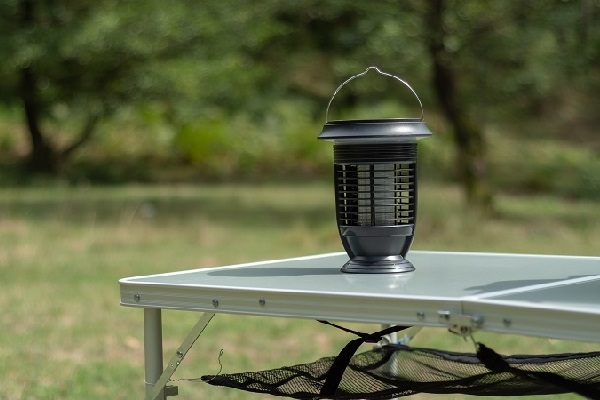 Огляд ліхтаря знищувача комарів Ranger Smart light