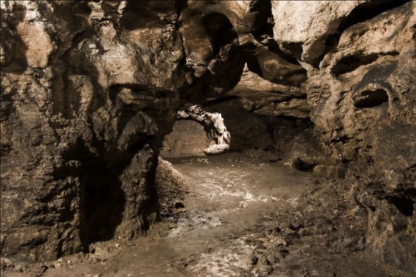 Печера Вертеба.jpg